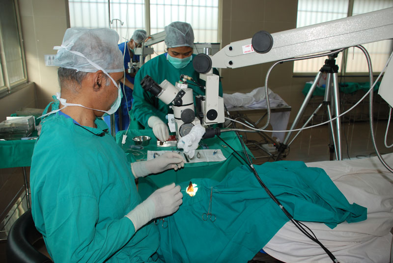 cme-innovaions-in-phaco-and-sics-with-live-surgery-demo-46